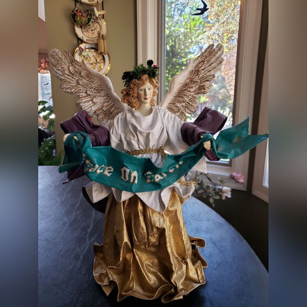 Large Paper Mache Angel - Picture 9 of 9